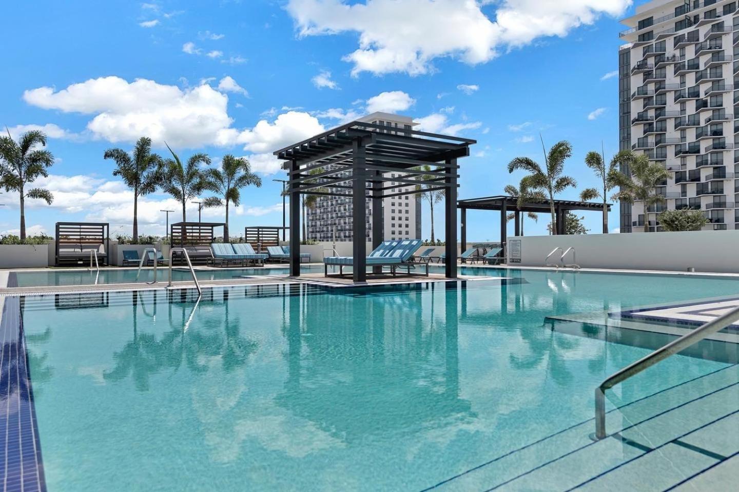 Provident Grand Luxury Short-Term Residences Doral Exteriör bild